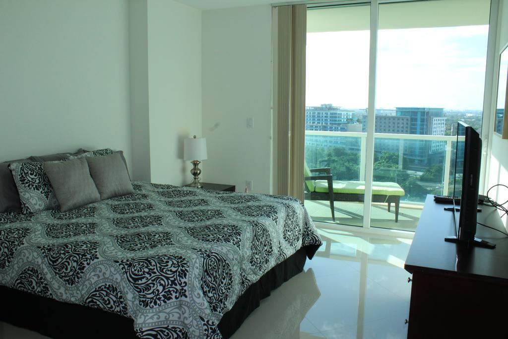Lyx At One Broadway In Brickell Apartment *