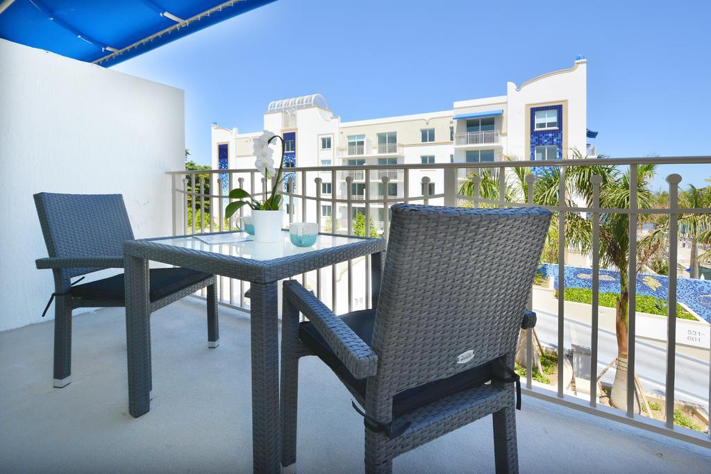 Aparthotel Mare Azur Design District Luxury Miami