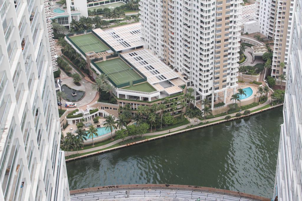 Apartment Luxury 5-star @47th Floor In Icon Brickell ! Miami