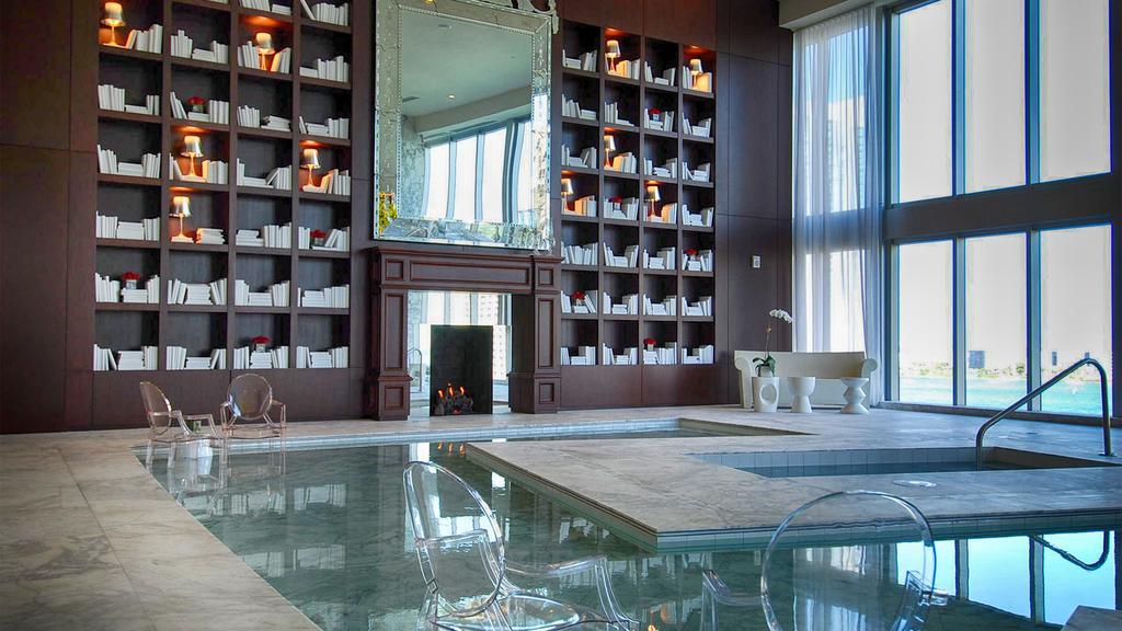 Luxury 5-star @47th Floor In Icon Brickell ! Apartment *