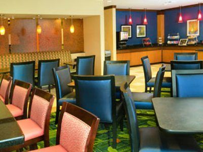 Fairfield & By Marriott Airport South Hotel Miami