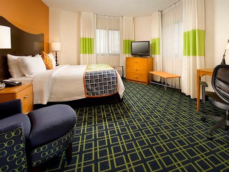 Fairfield & By Marriott Airport South 3*