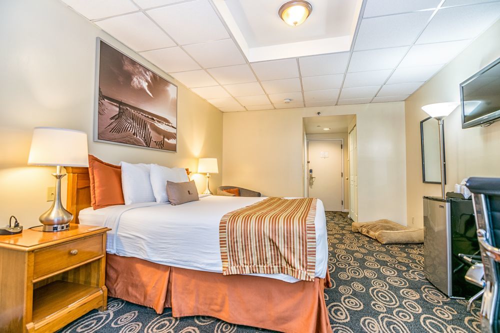 Regency Airport By Sonesta Hotel 3*