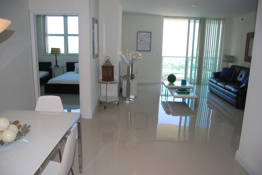 Churchill Brickell - One Broadway Aparthotel