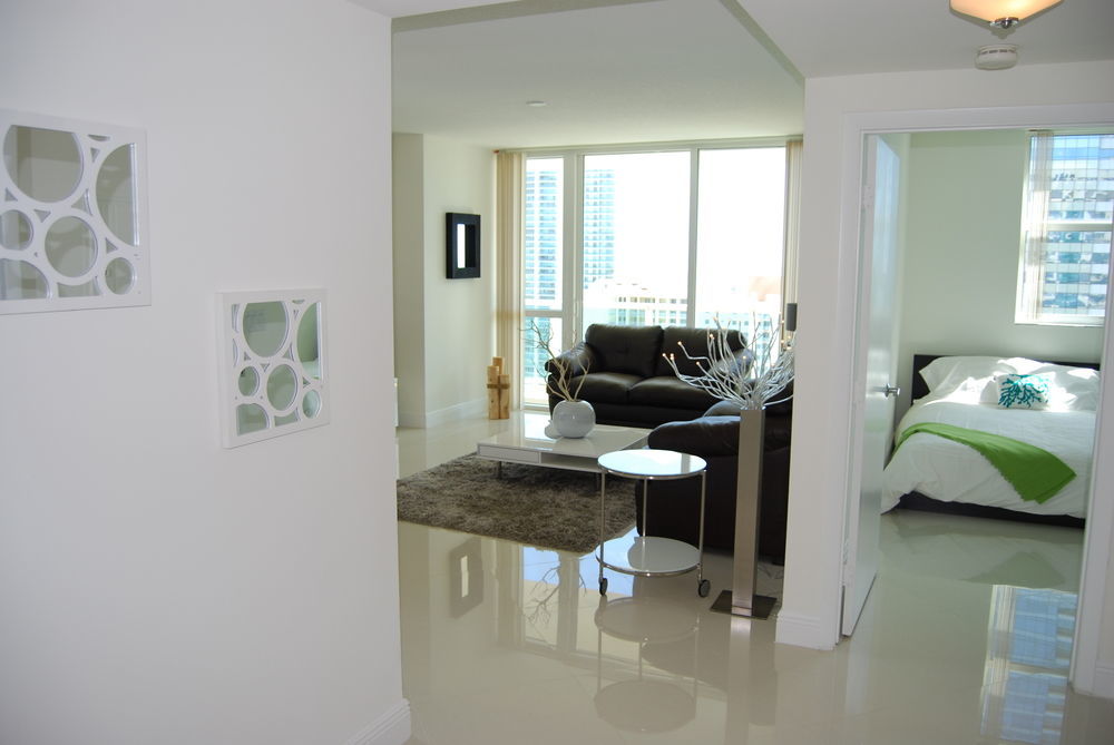 Churchill Brickell - One Broadway 4*