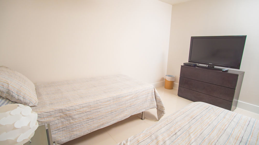 Bayfront By Yourent Hotel