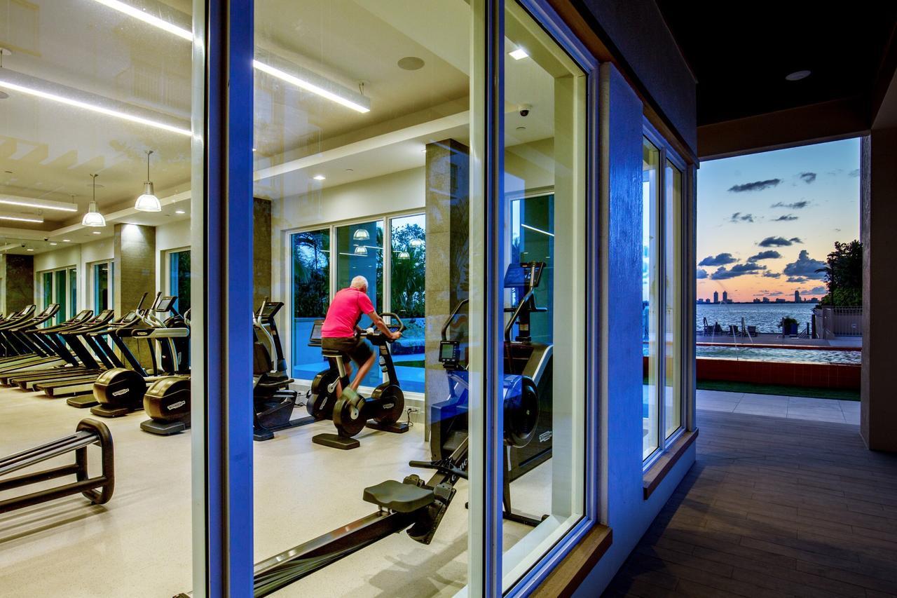 Mare Azur Design District Luxury Miami