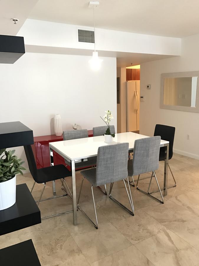 The Club At Brickell Apartment *