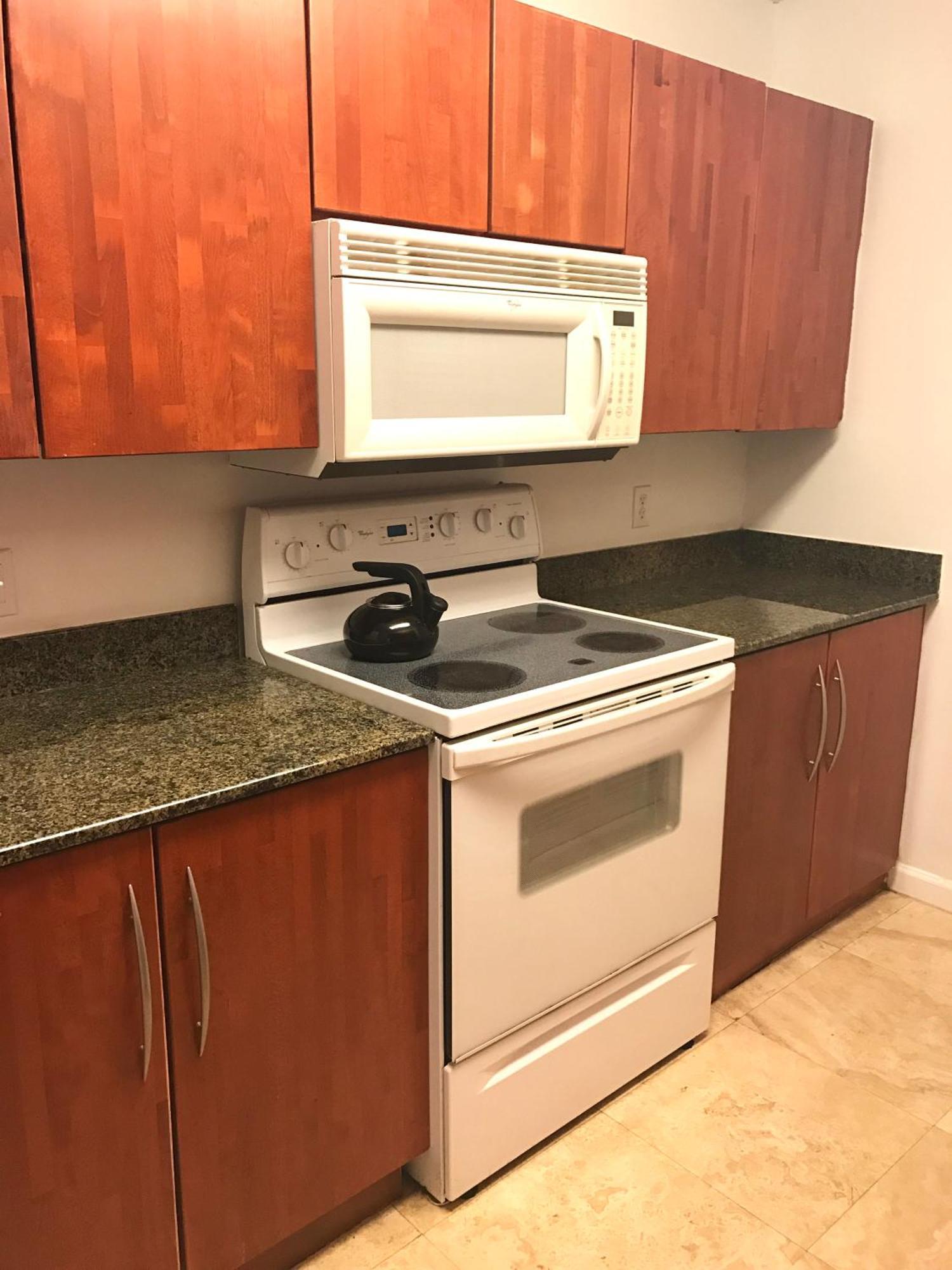 The Club At Brickell Apartment *