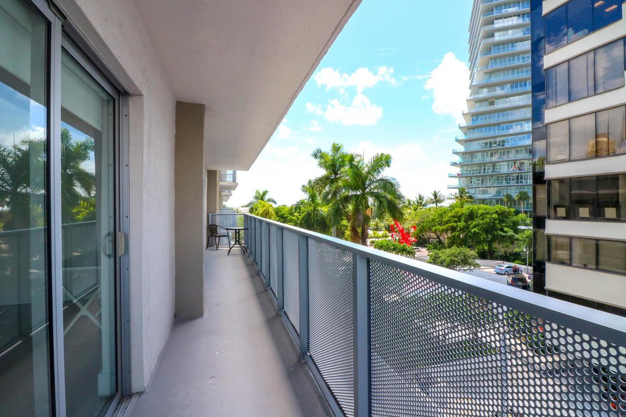 Large In Coconut Grove With Marina Views Apartment Miami