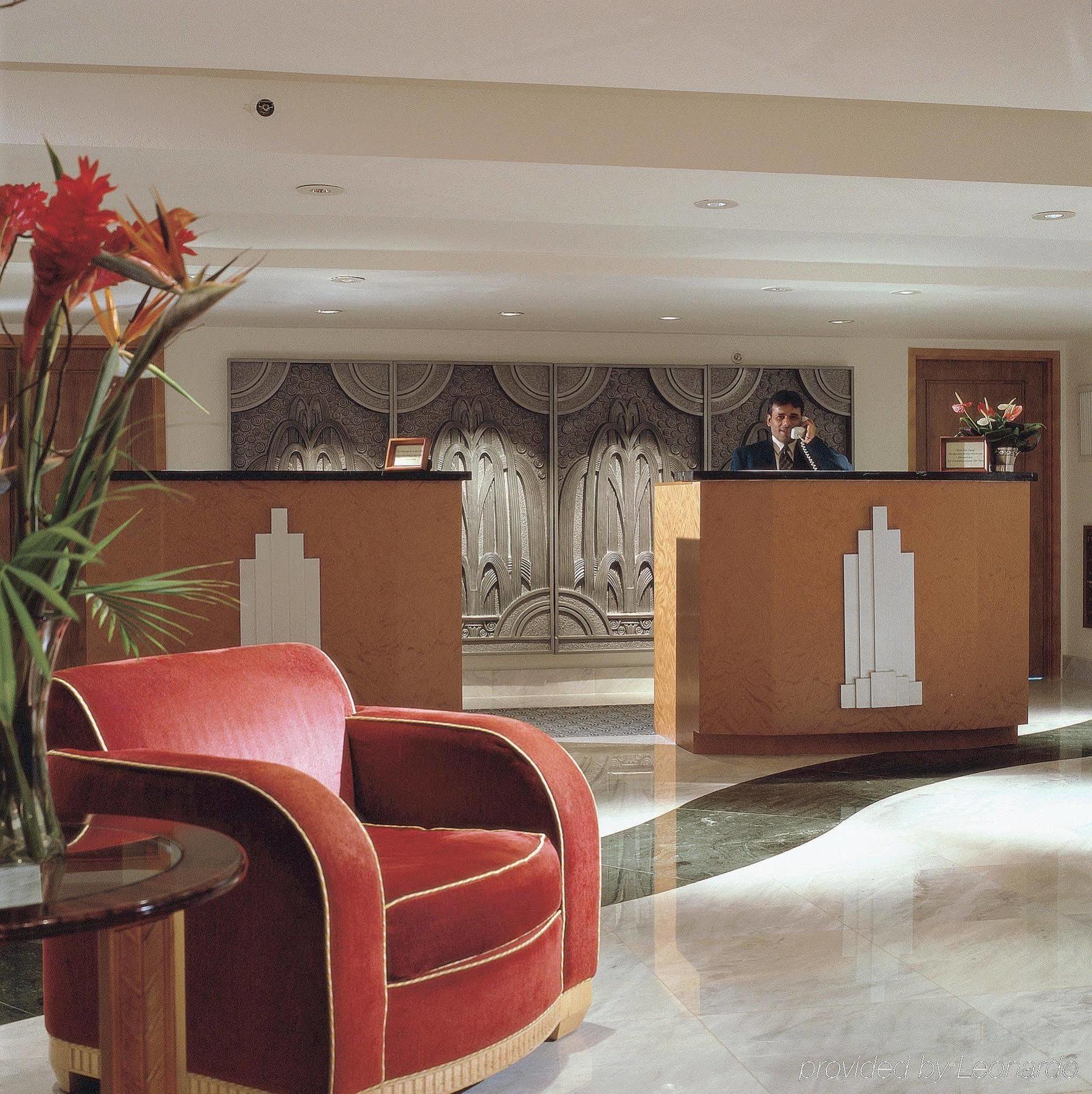 Hotel Pullman Airport