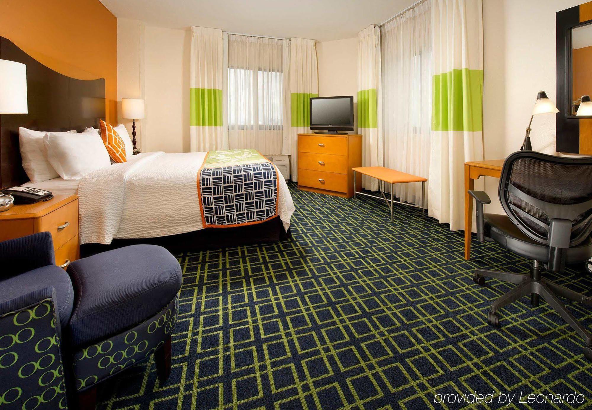 Hotel Fairfield & By Marriott Airport South