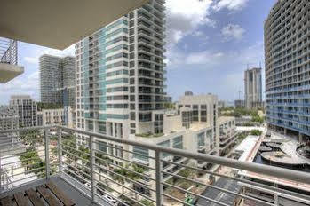 Sky At Midtown Apartment *