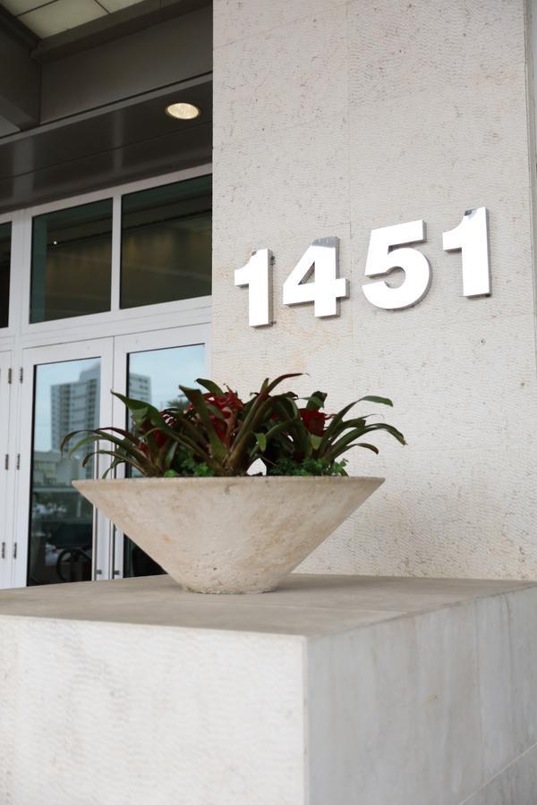 Obrickell Apartment