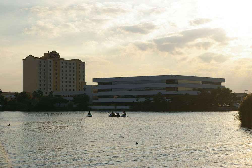 Hotel Hampton & Airport South/blue Lagoon