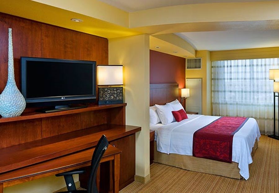 Courtyard By Marriott Airport Hotel 3*