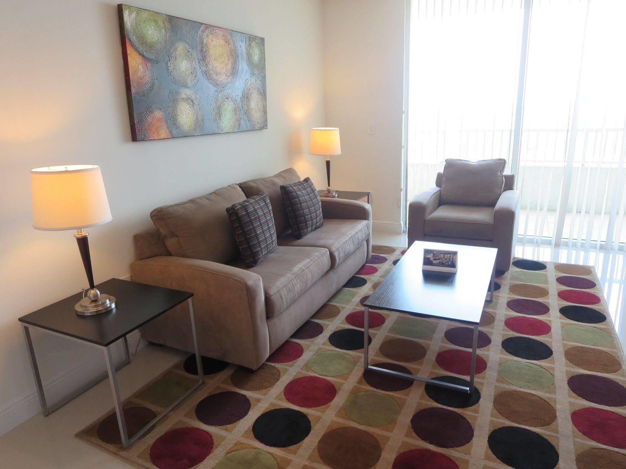 Aparthotel Churchill Brickell - One Broadway