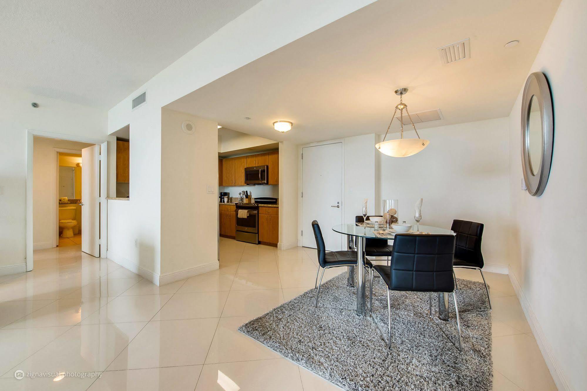 Churchill Brickell - One Broadway Aparthotel Miami