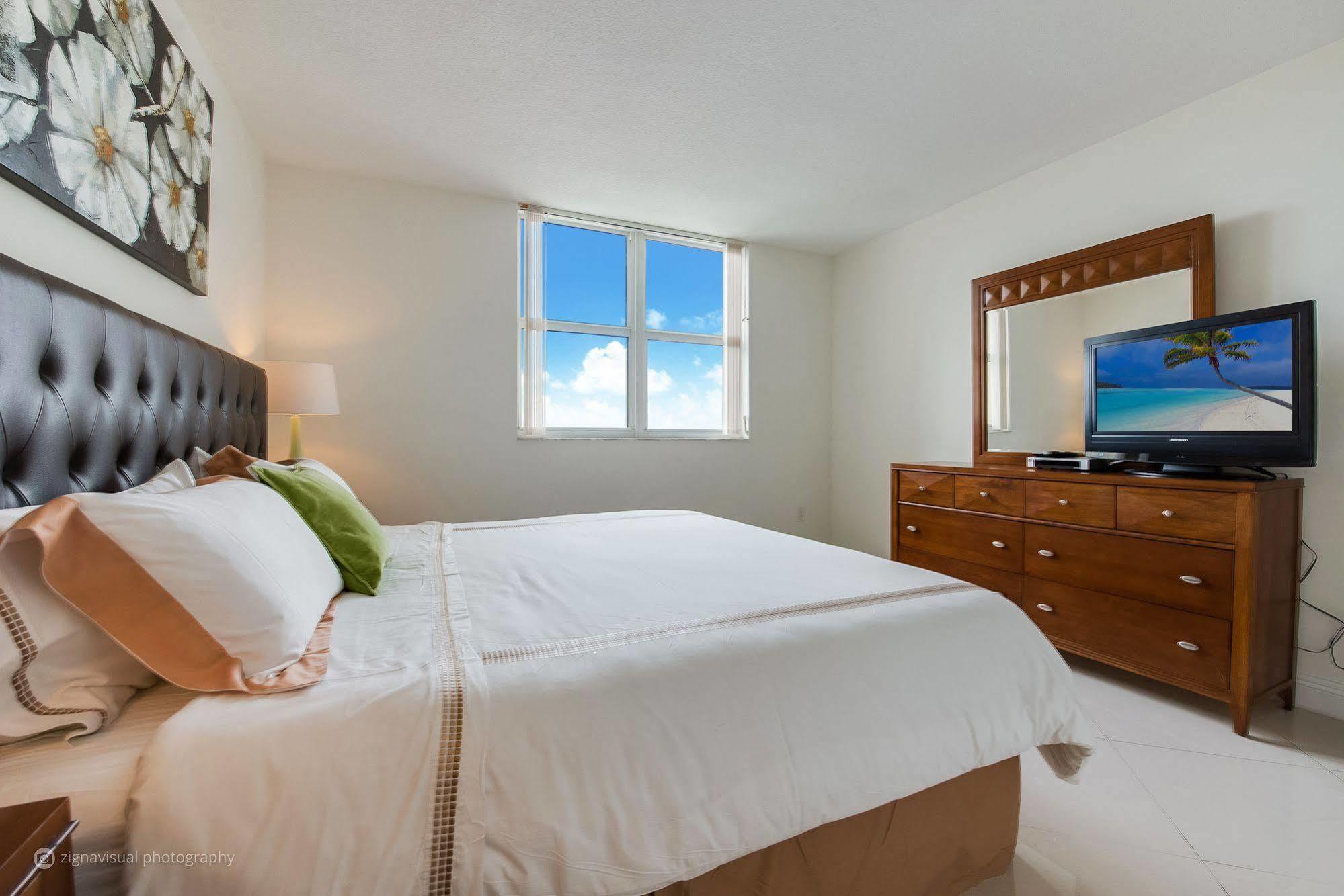 Aparthotel Churchill Brickell - One Broadway Miami