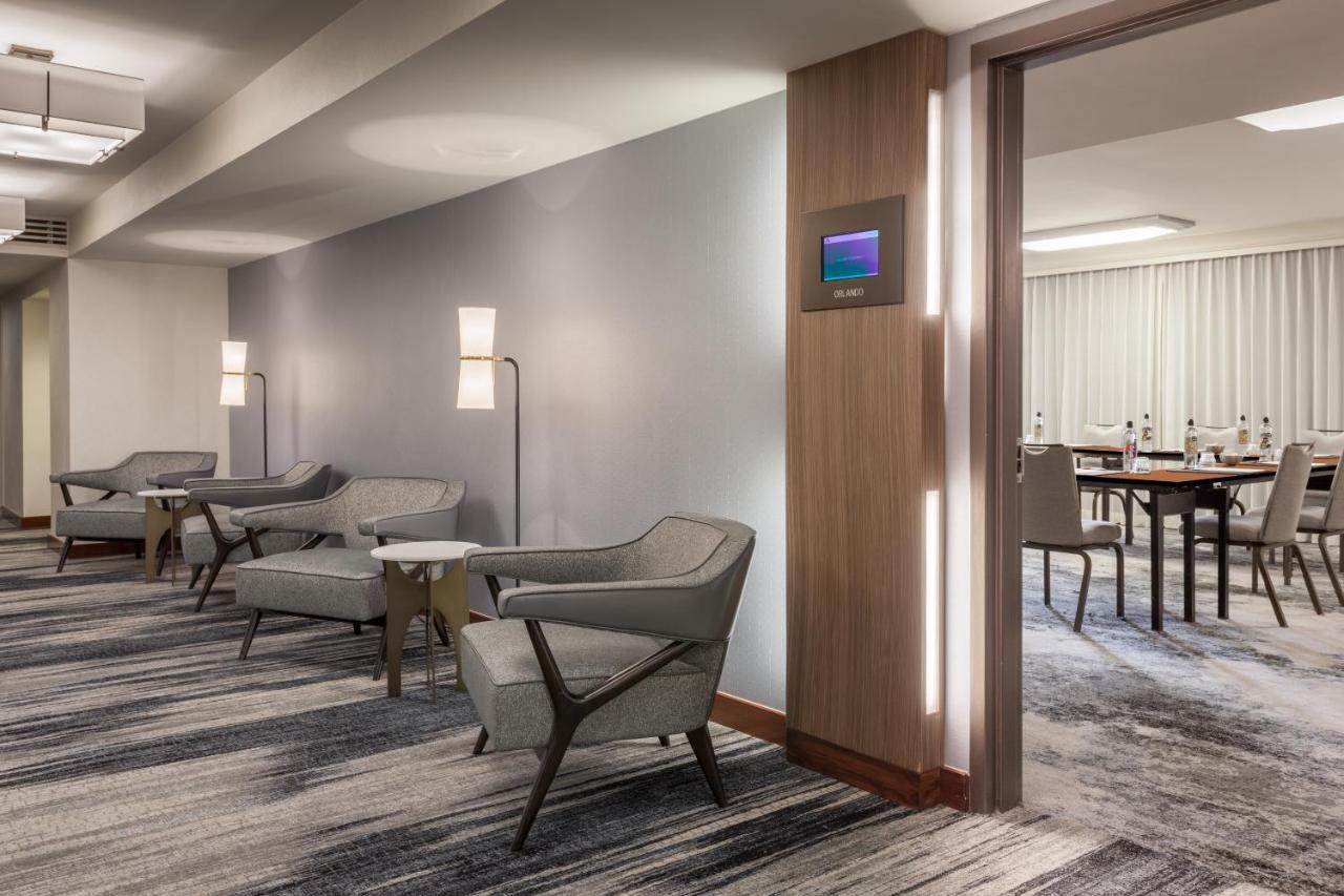 Hotel Airport Marriott 4*