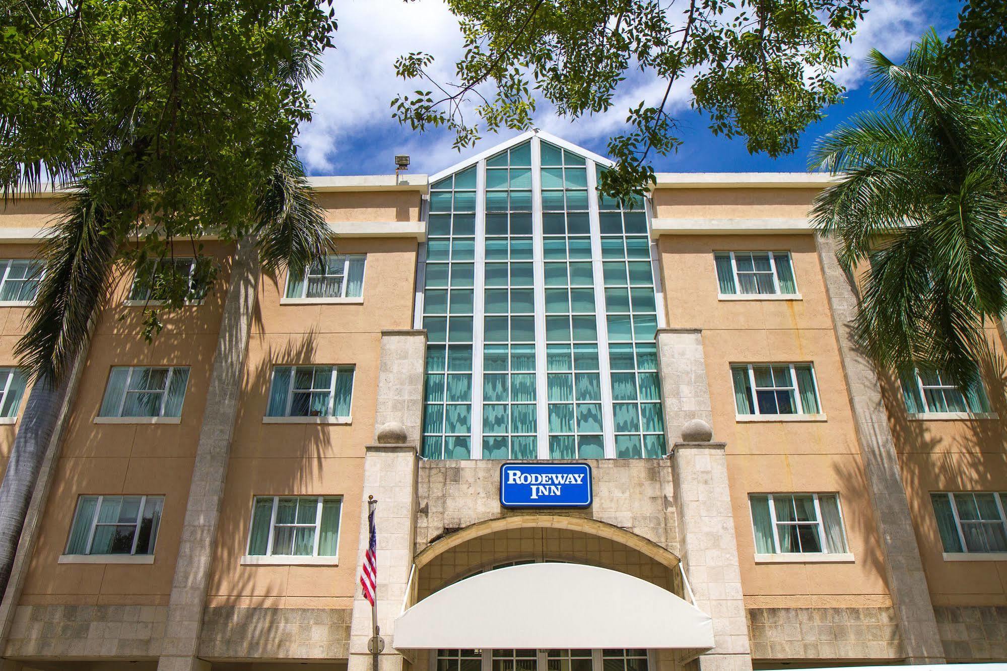 Rodeway South - Coral Gables Inn