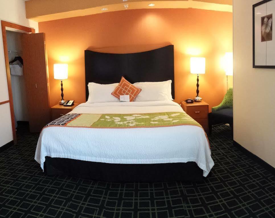 Fairfield & By Marriott Airport South Hotel