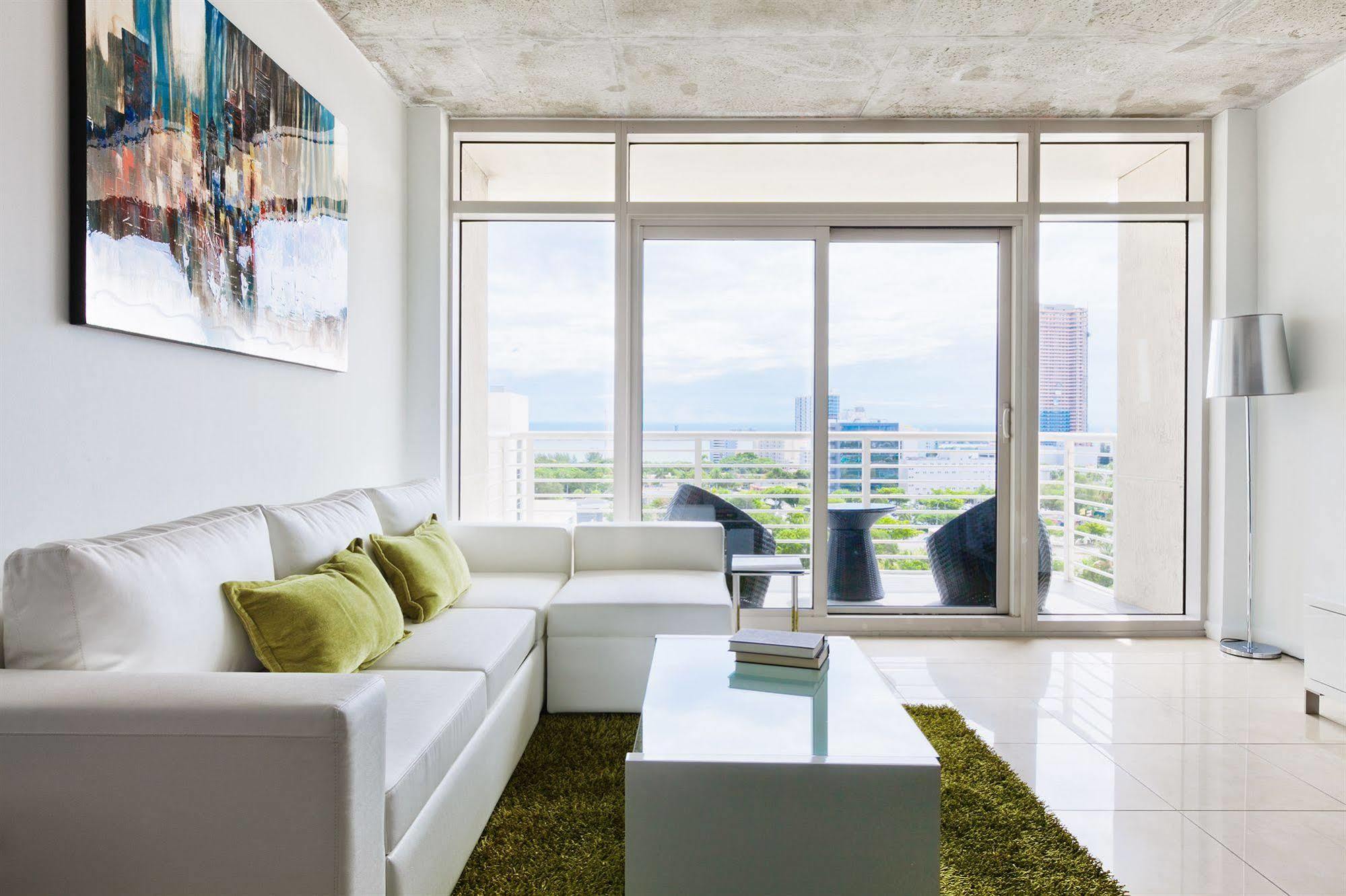 Sky At Midtown Apartment *