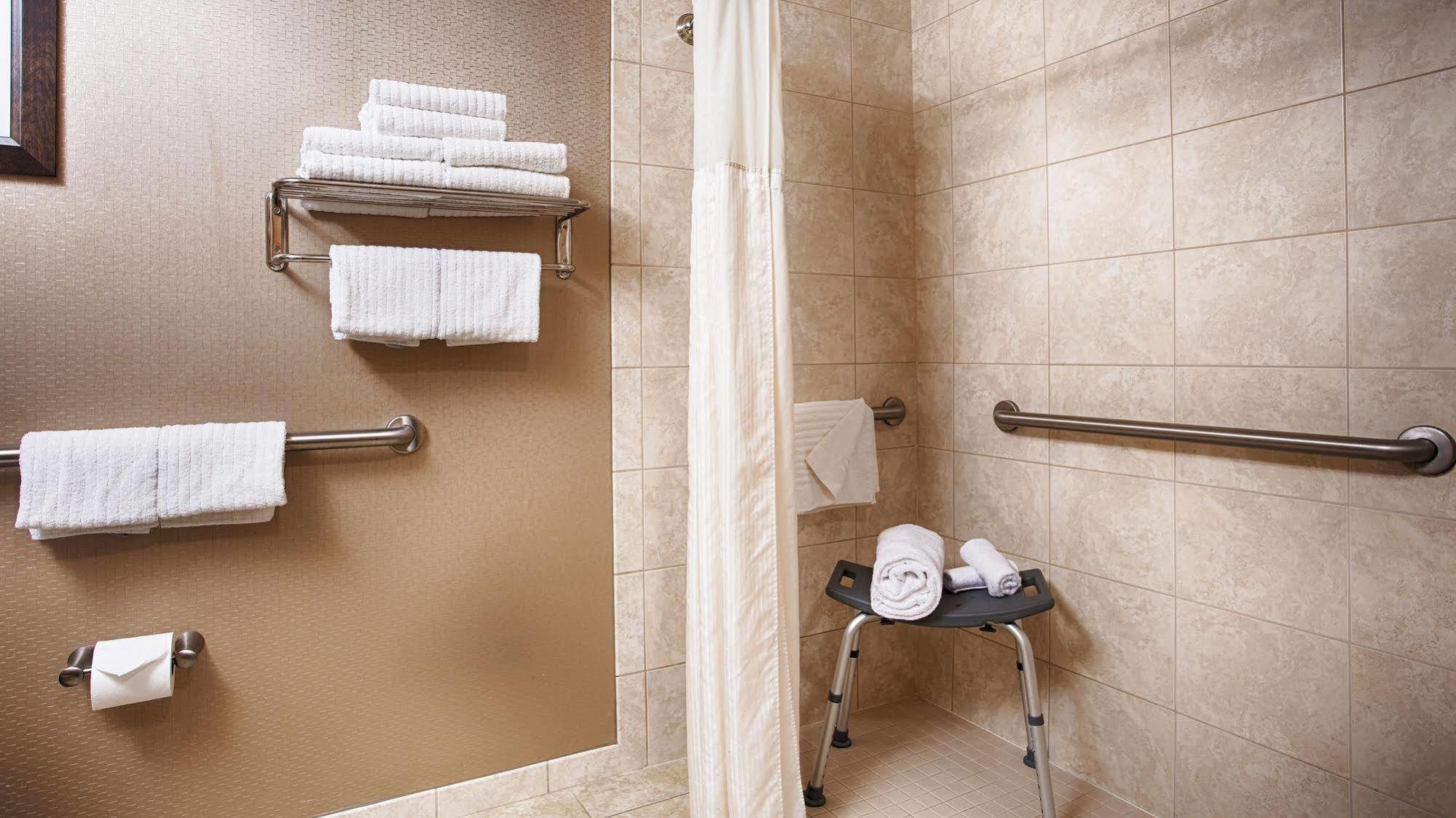 Western Intl Airport & Coral Gables Hotel
