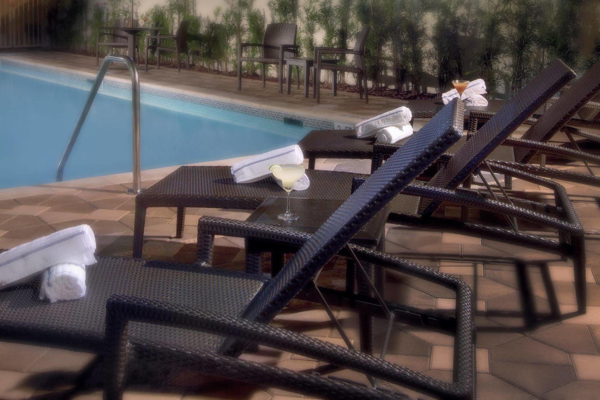 Western Intl Airport & Coral Gables Hotel