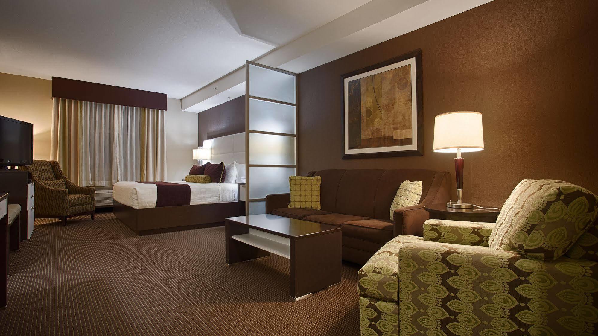 Western Intl Airport & Coral Gables Hotel 3*