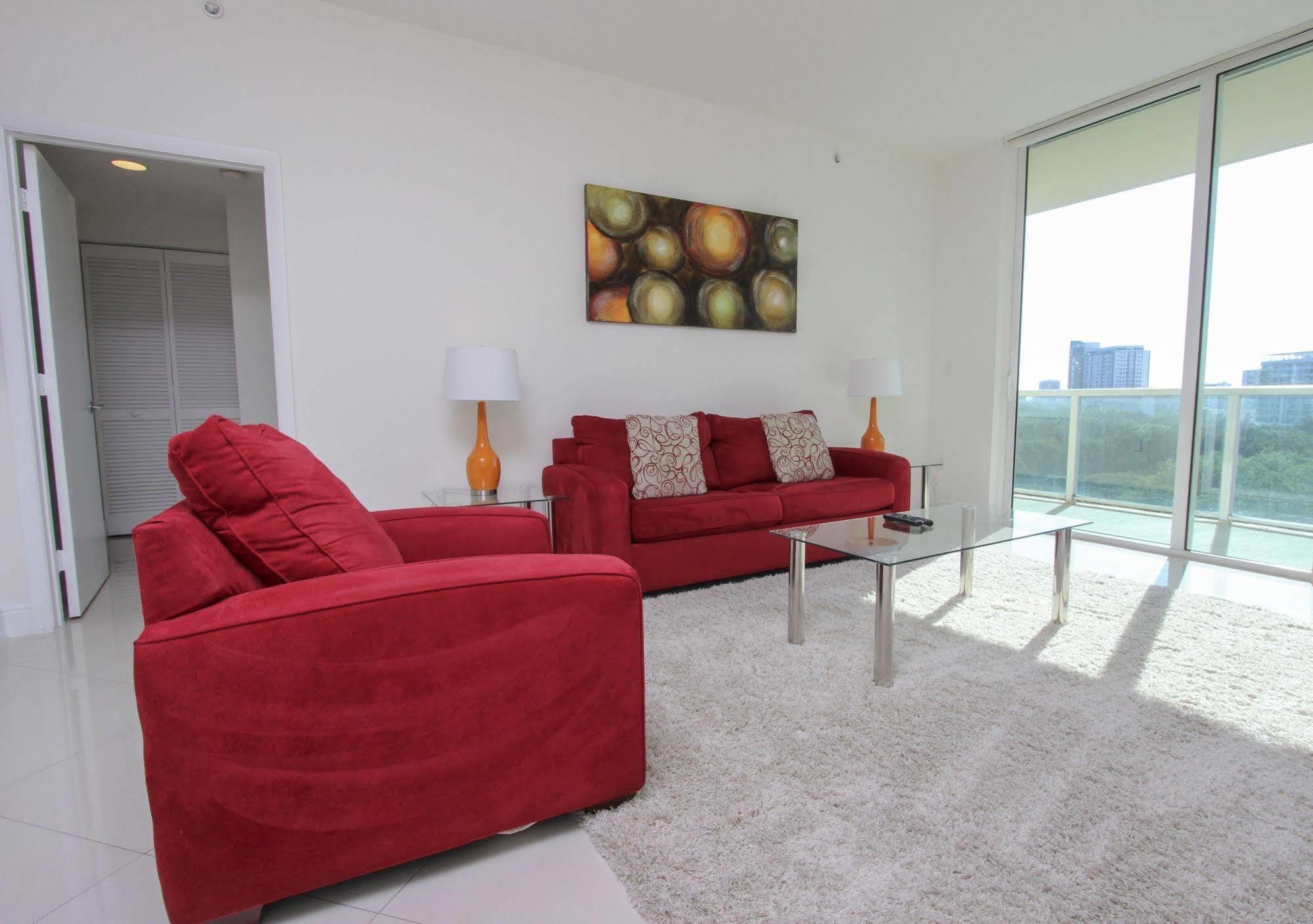 Global Luxury At One Broadway Miami