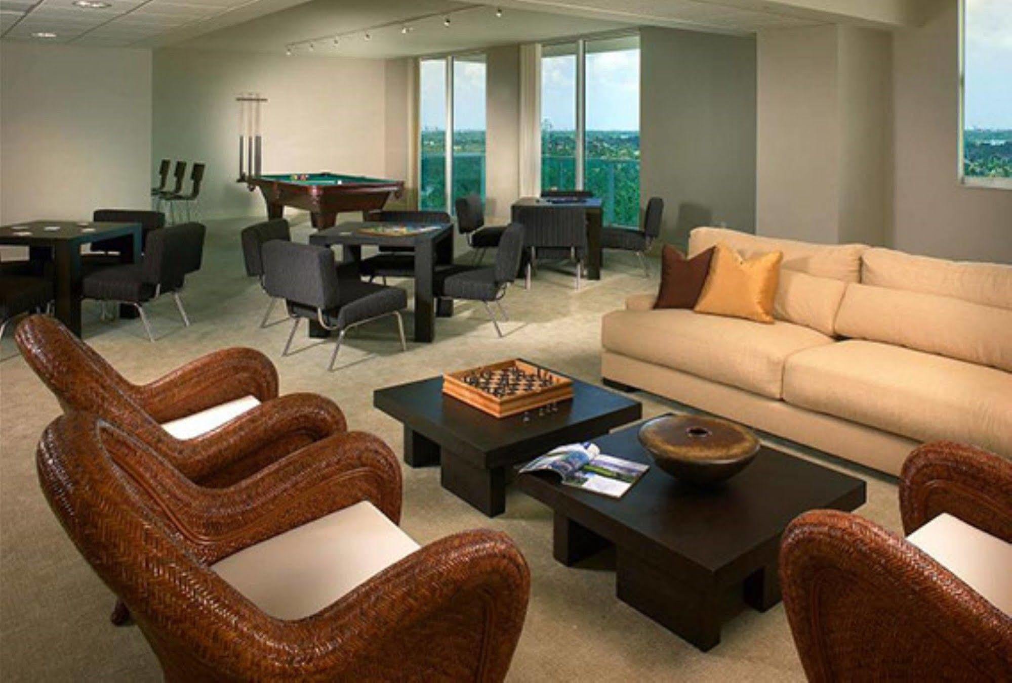 Global Luxury At One Broadway