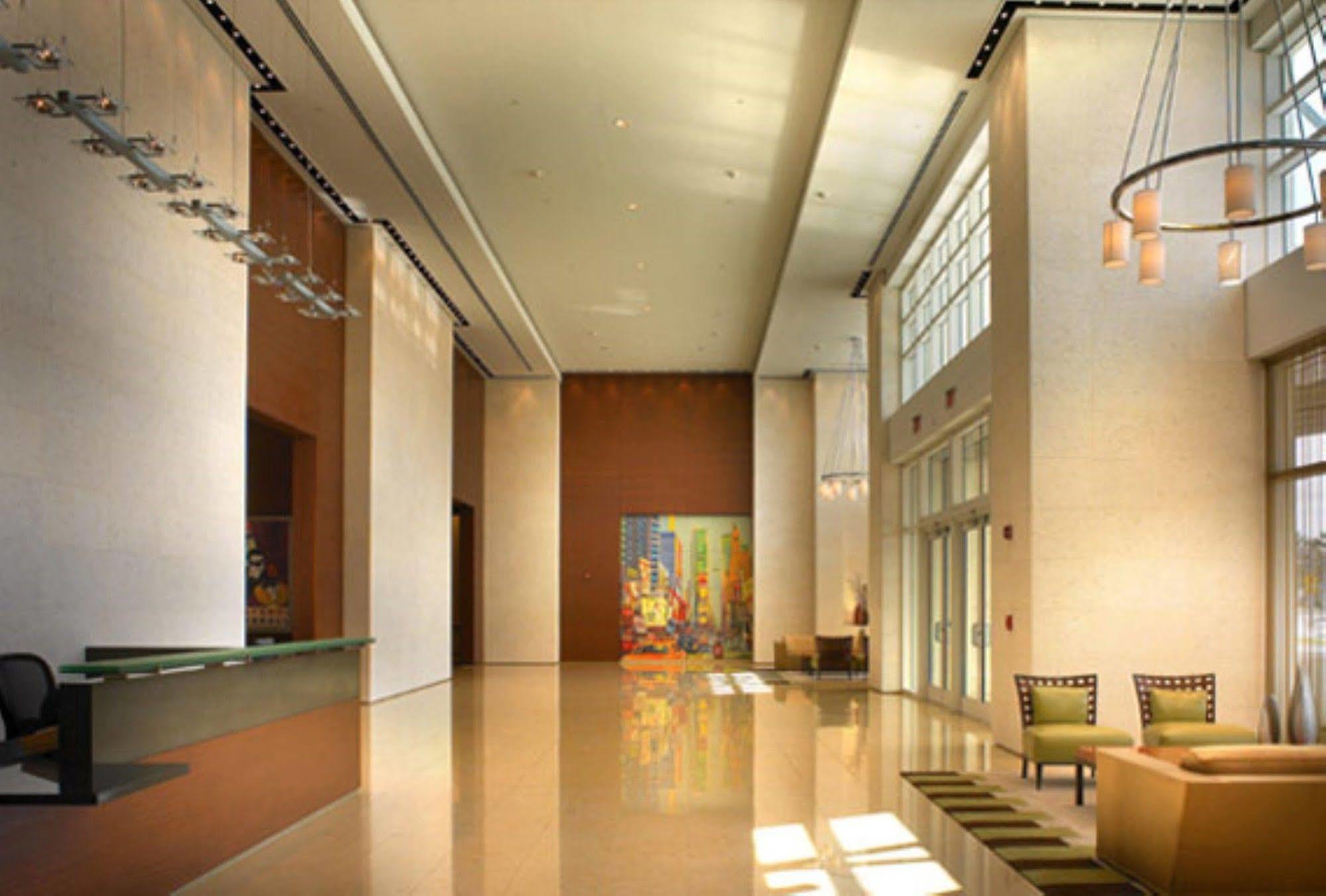 Global Luxury At One Broadway * Miami
