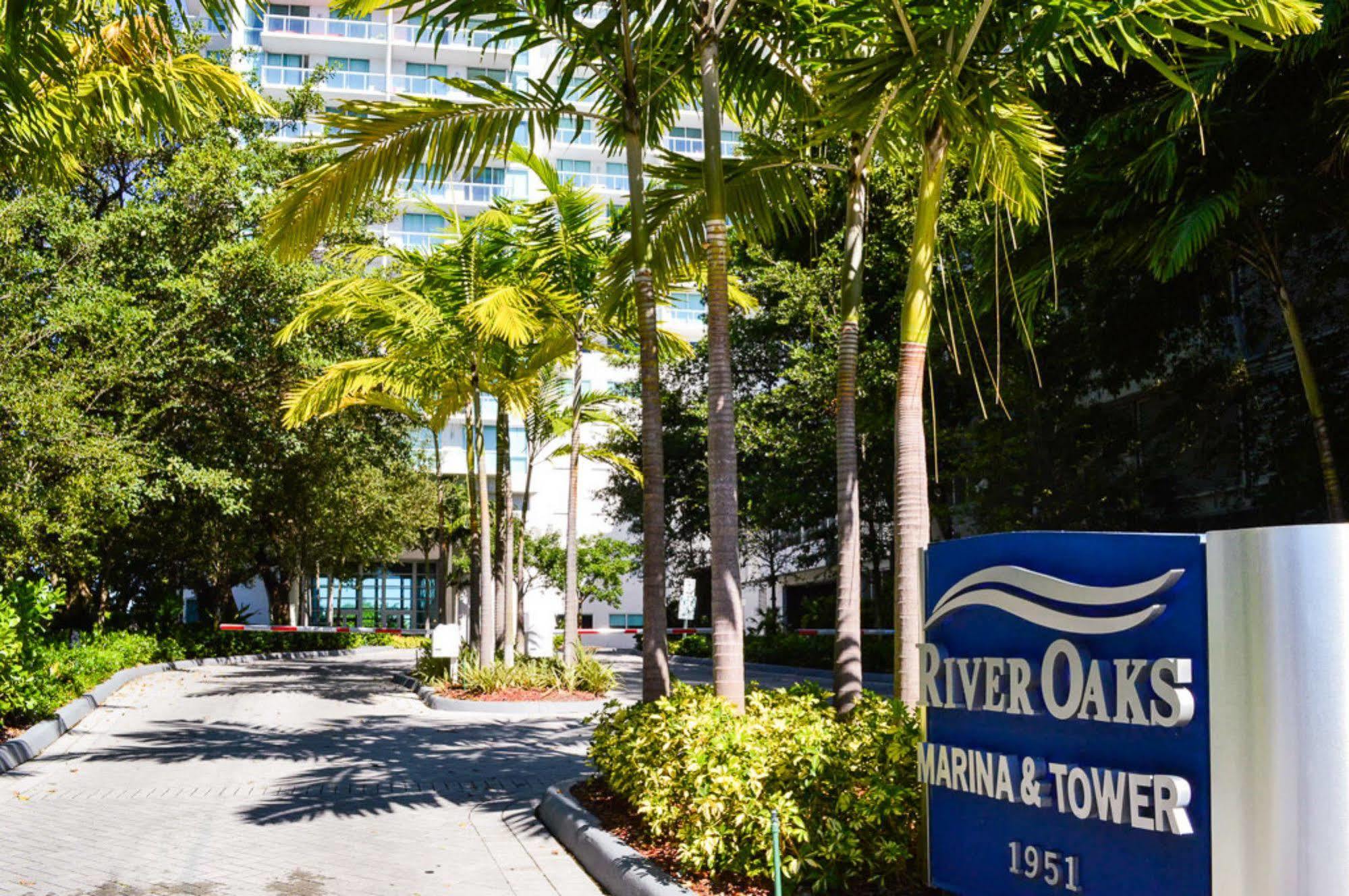 Apartment Lyx Suites By The River