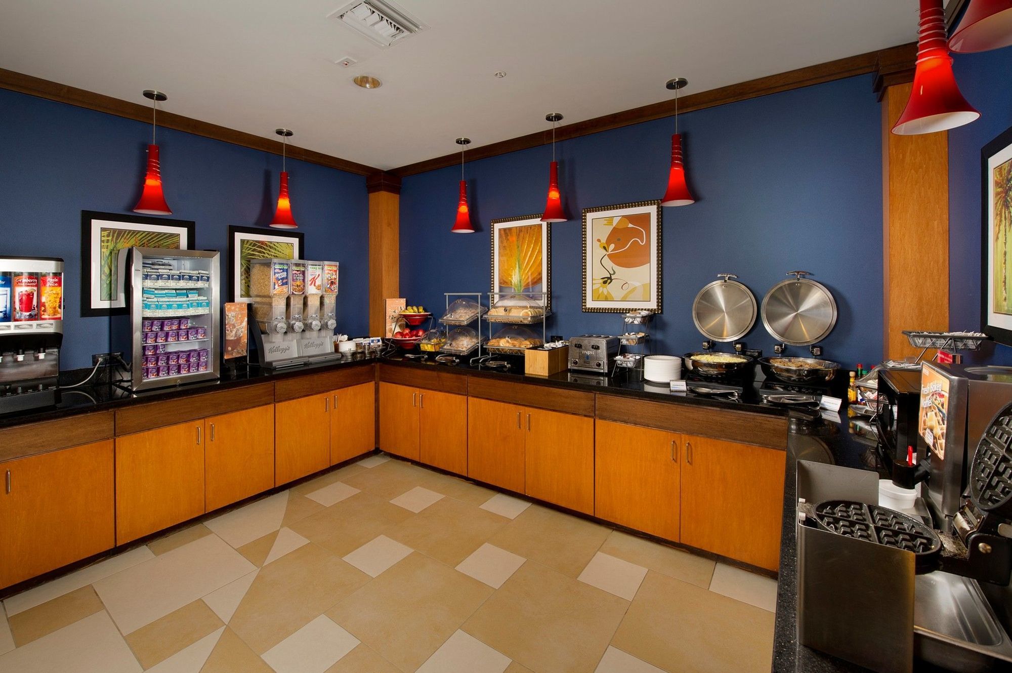 Fairfield & By Marriott Airport South Hotel 3*