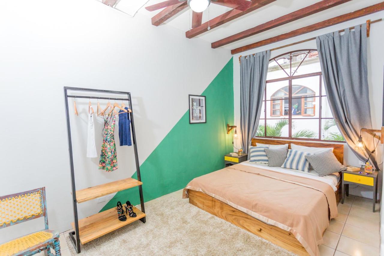 Selina Little Havana Hostel Miami