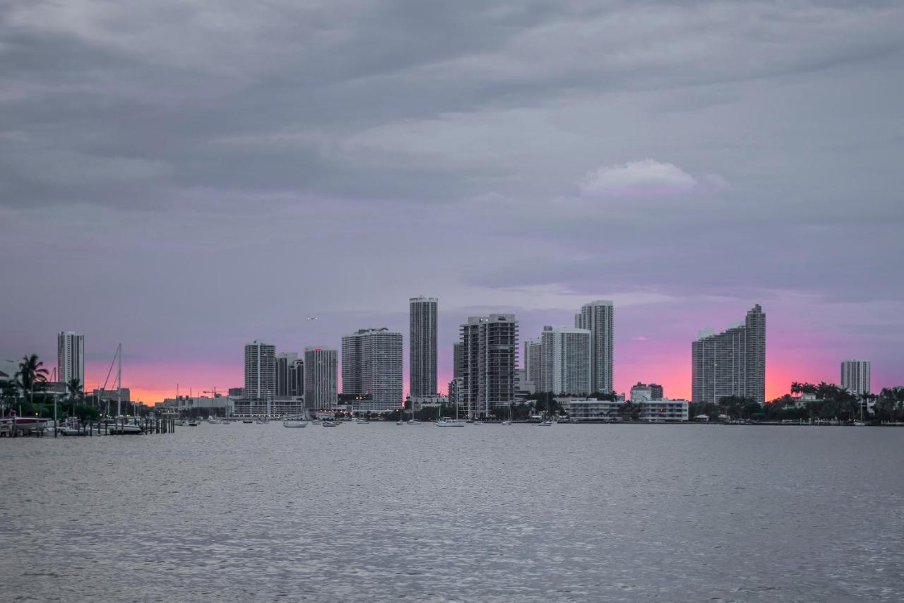 Iconic Views * Miami