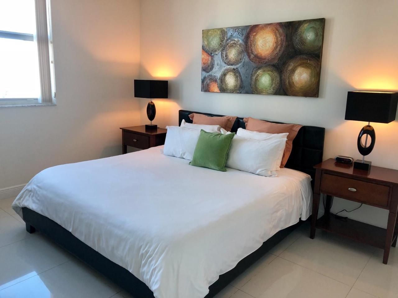 Aparthotel Churchill Brickell - One Broadway