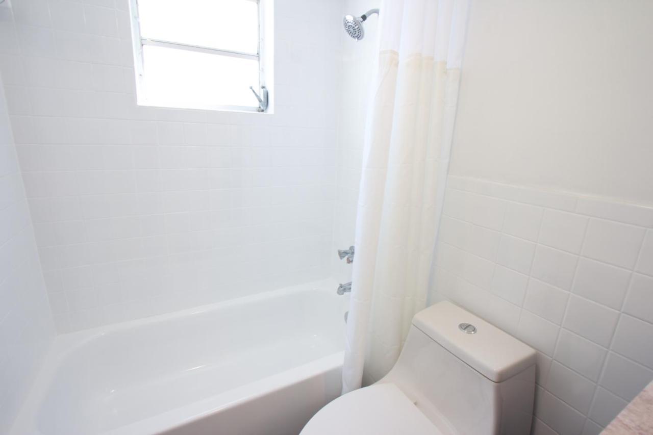 Apartment 23 Palms - Midtown Wynwood *