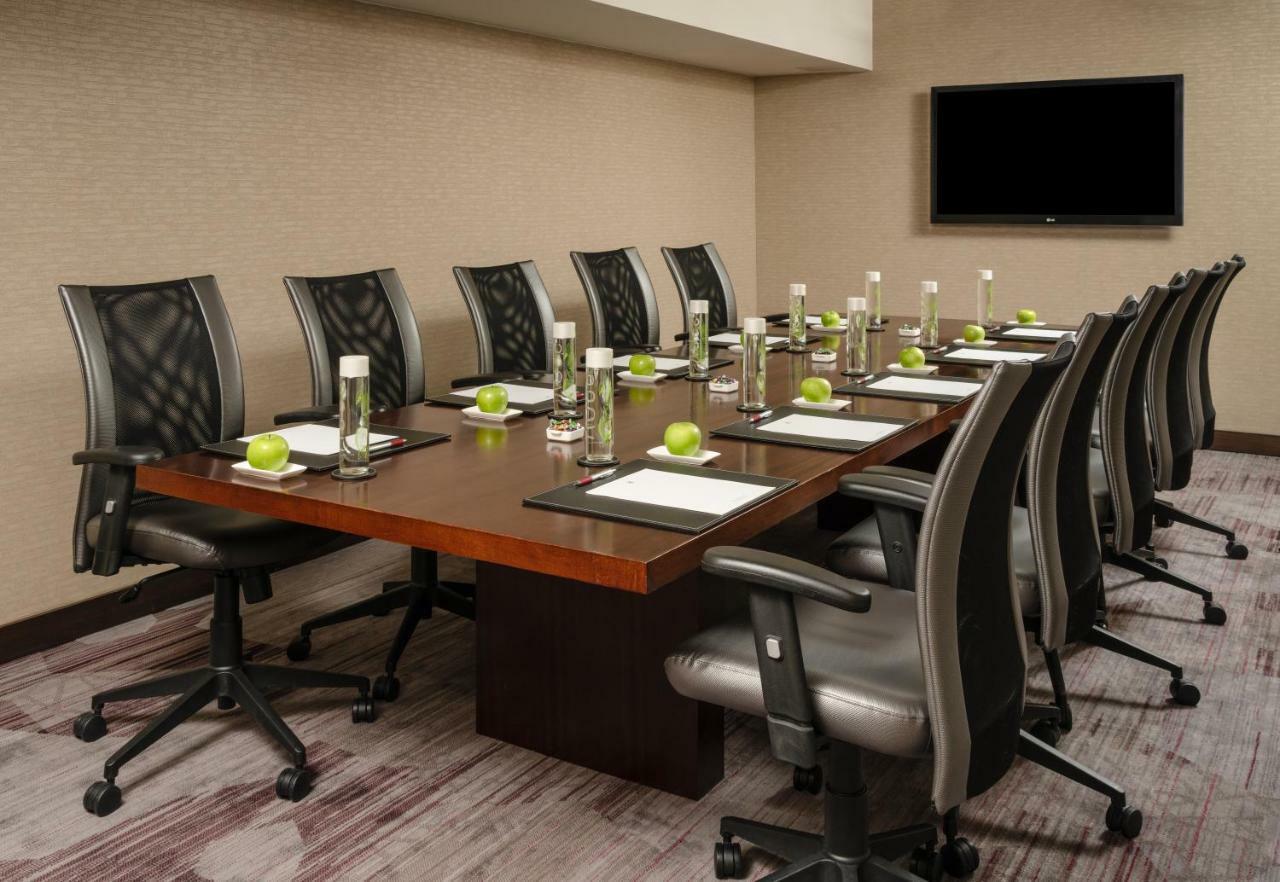 Courtyard By Marriott Airport Hotel Miami