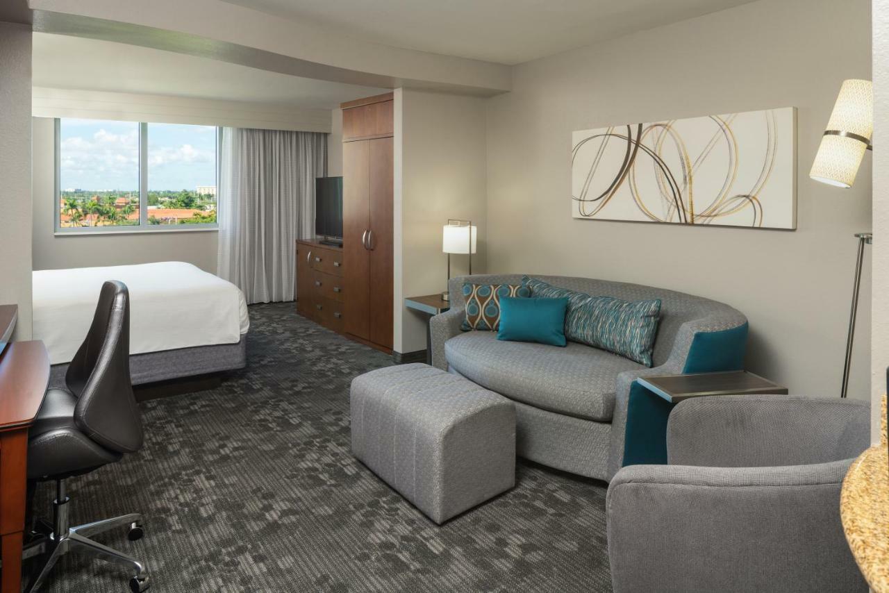 Hotel Courtyard By Marriott Airport 3*