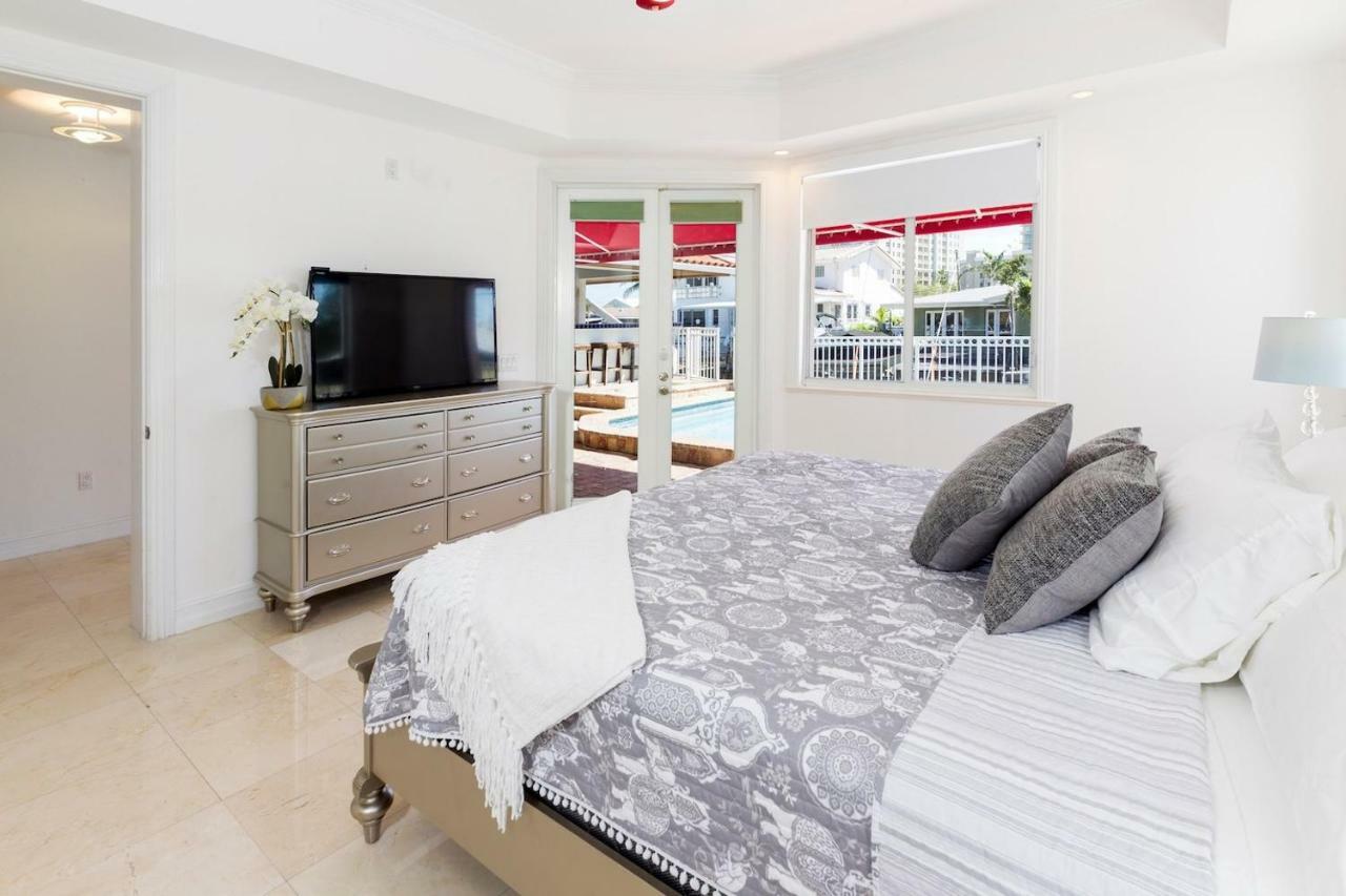 Santro * Miami