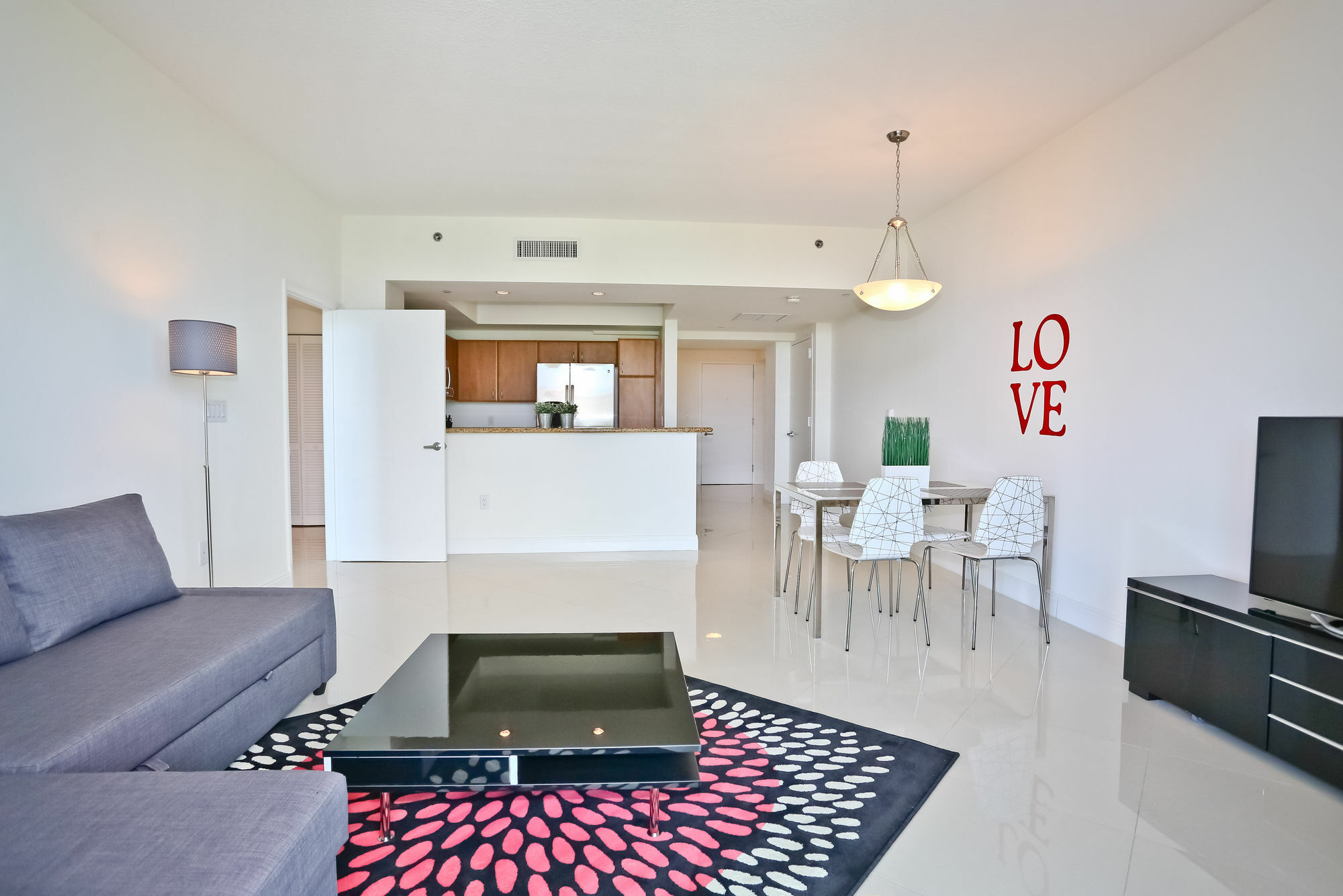 Lyx At One Broadway In Brickell Miami