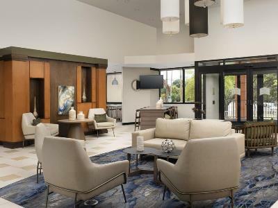 Fairfield & By Marriott Airport South 3*