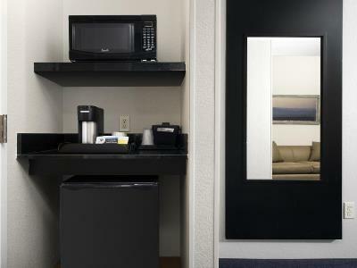Fairfield & By Marriott Airport South Hotel 3*
