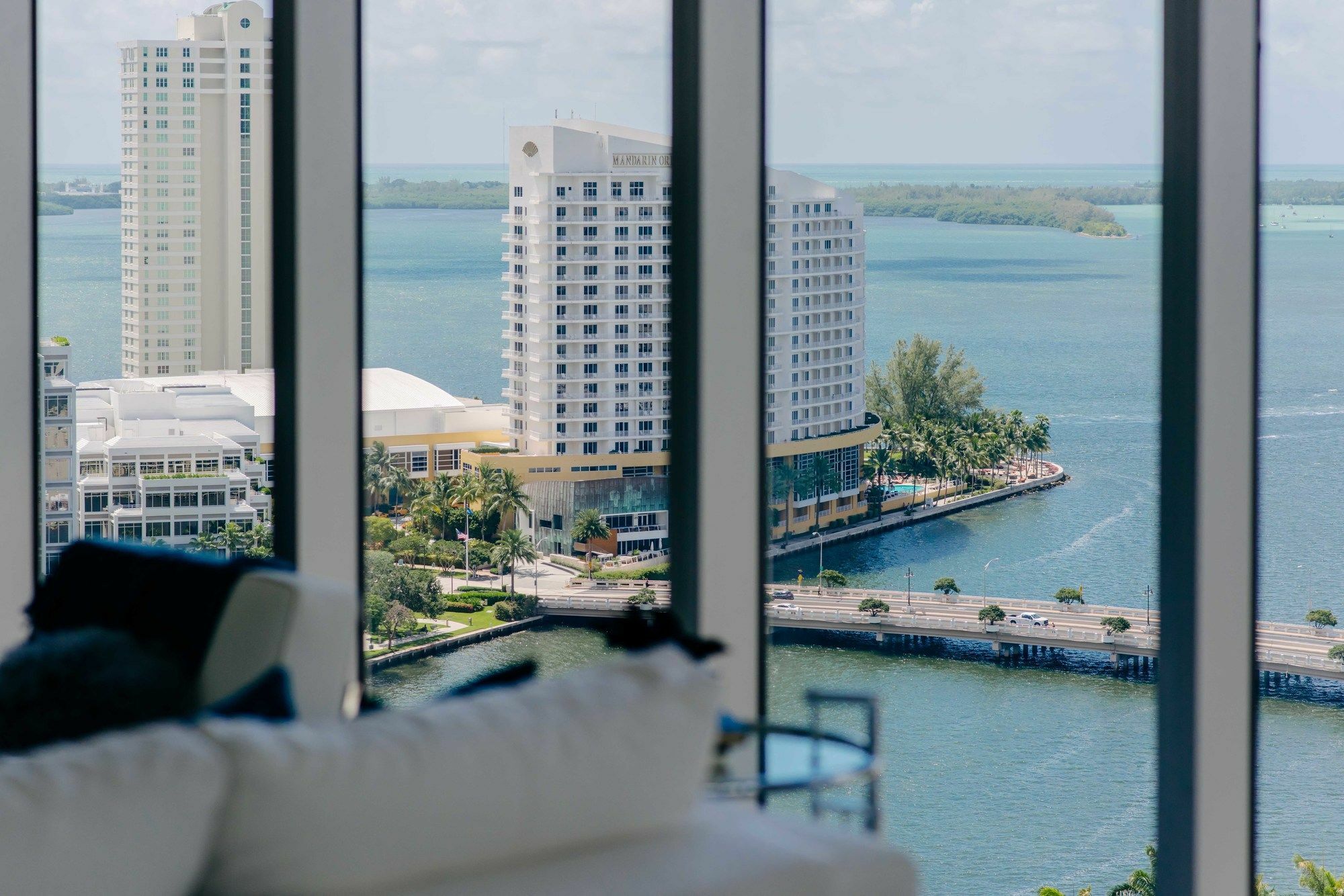 Hotel Incredible 2br In Brickell By Sonder Miami