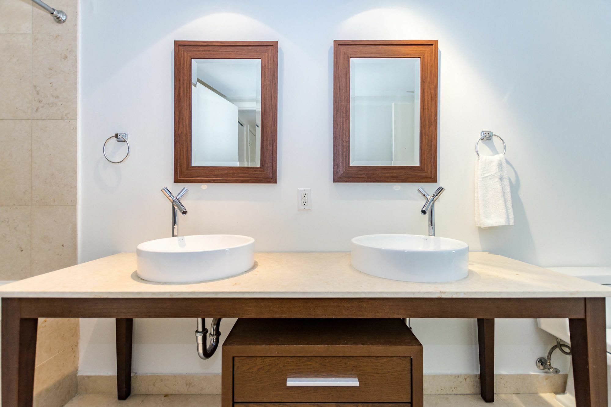 Icon By Design Miami