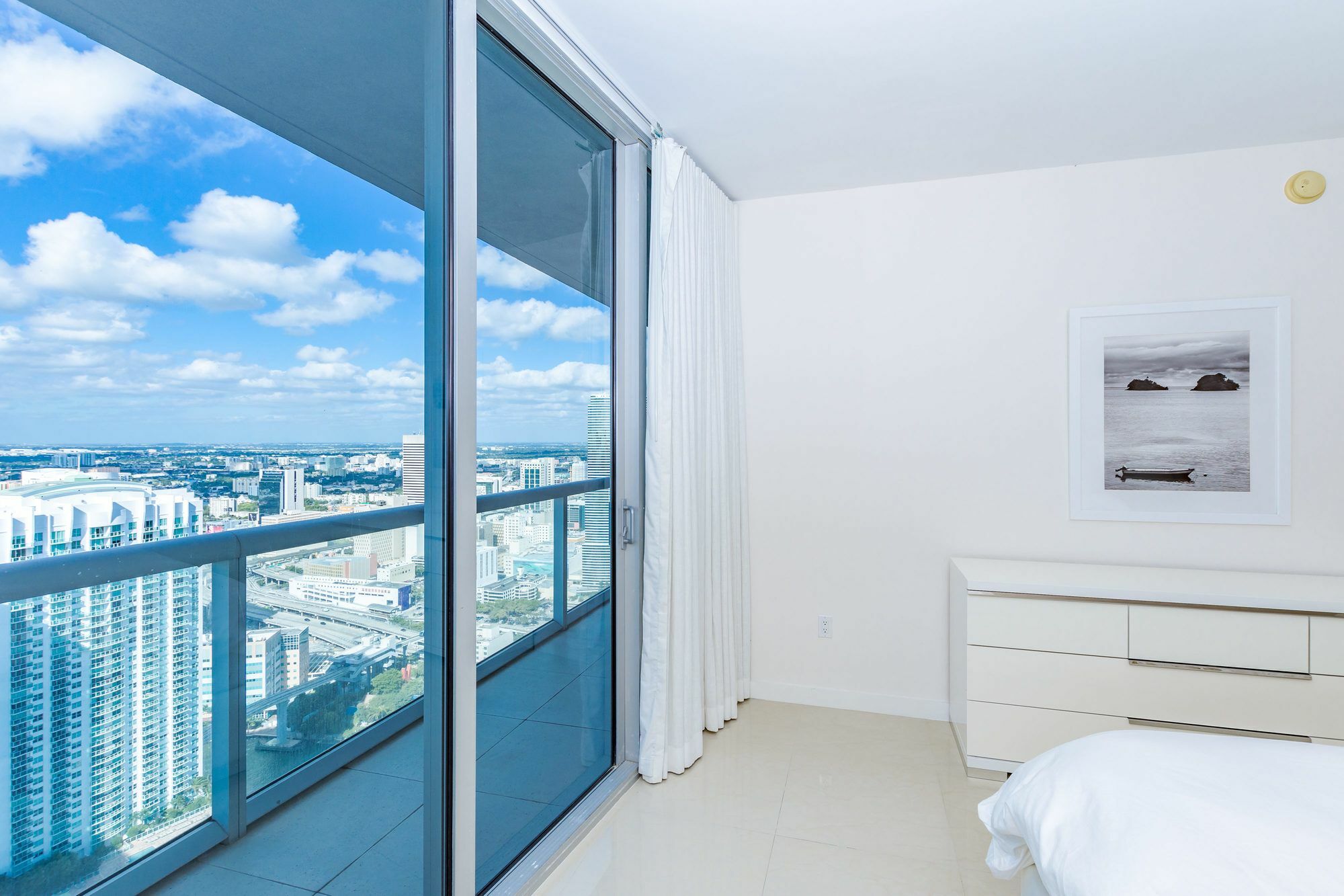 Icon By Design Apartment *