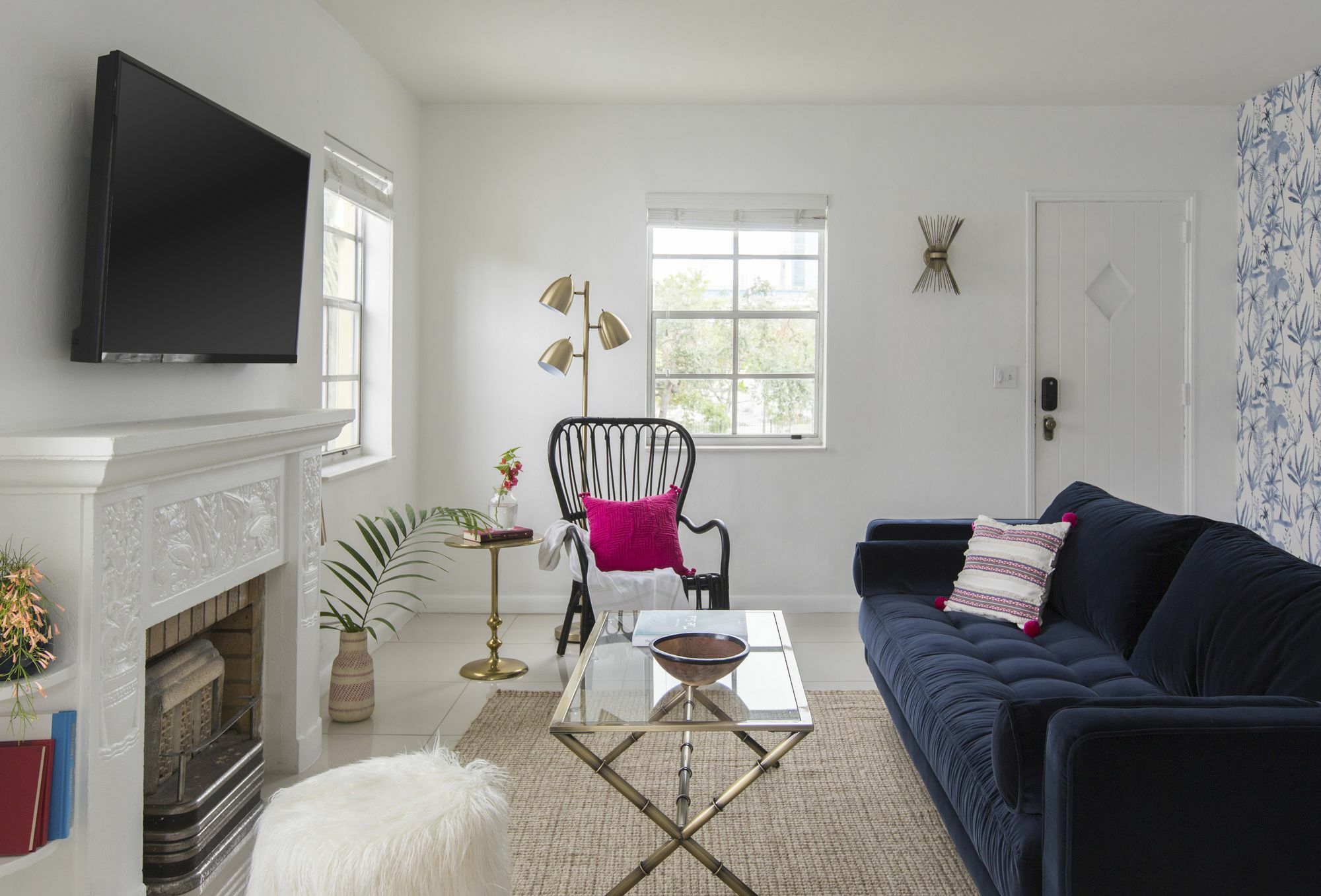 Colorful 2br In River 3*