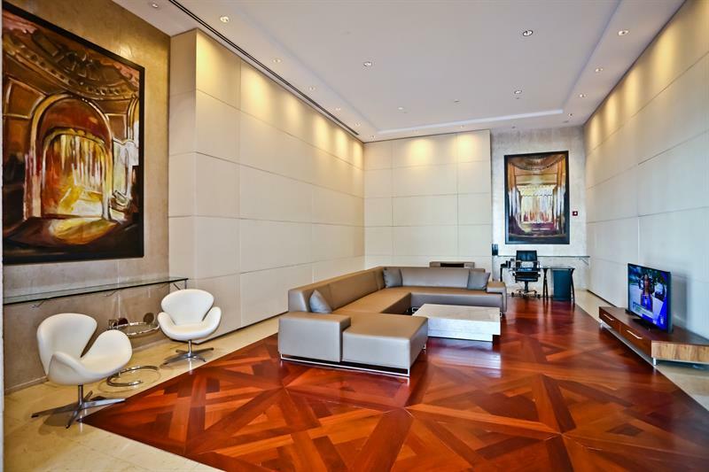 Nuovo At Brickell-downtown *